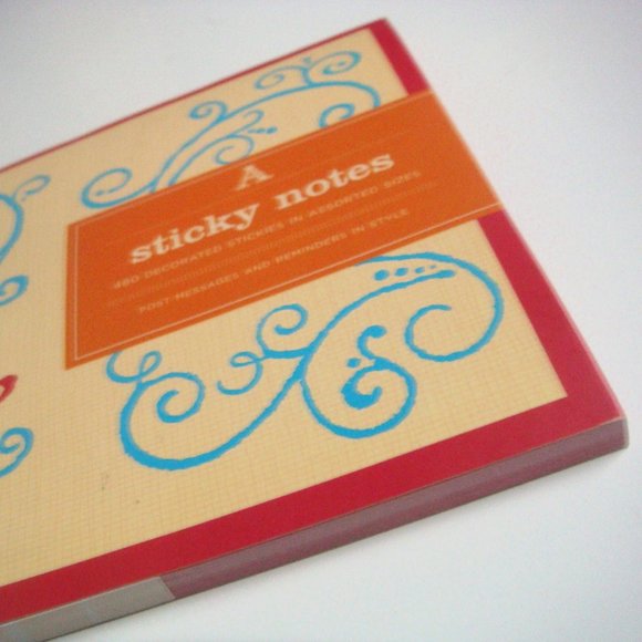 GALISON Decorative Monogram "A" Sticky Notes Pack - Picture 4 of 5